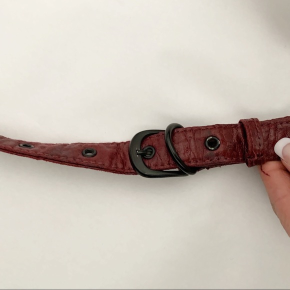 Matt & Nat Vegan Crinkle Crossbody Bag Distressed - Picture 4 of 17